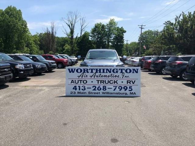 used 2025 Nissan Frontier car