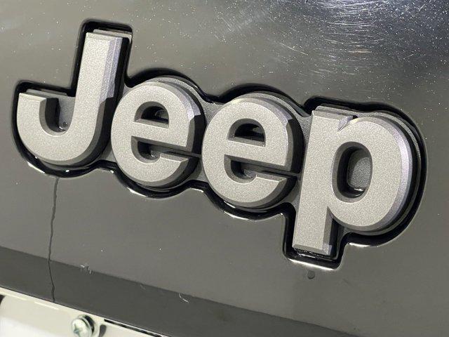 used 2020 Jeep Cherokee car, priced at $25,486