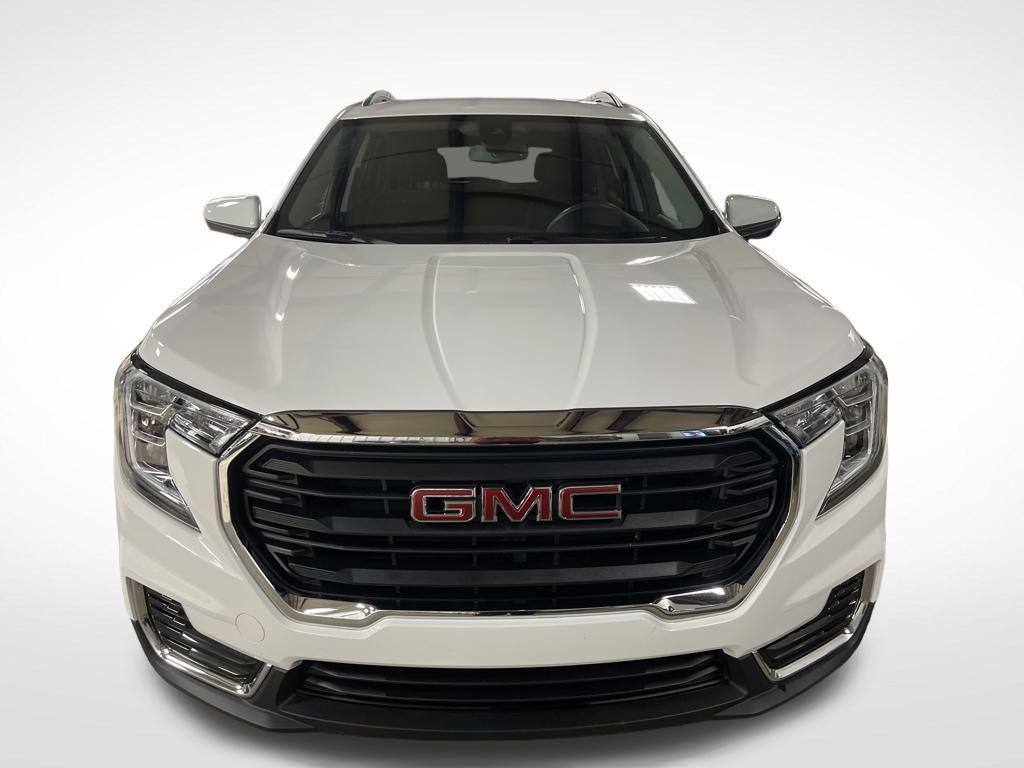 used 2022 GMC Terrain car, priced at $23,911