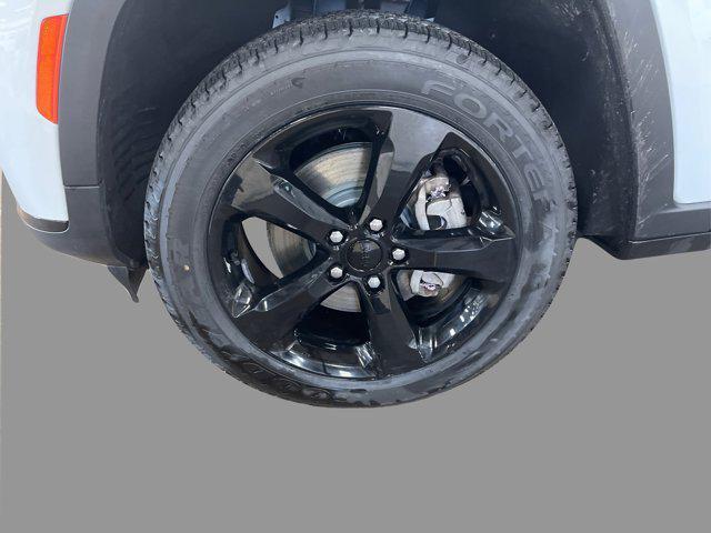 used 2022 Jeep Grand Cherokee L car, priced at $32,211