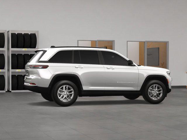 new 2025 Jeep Grand Cherokee car, priced at $43,200