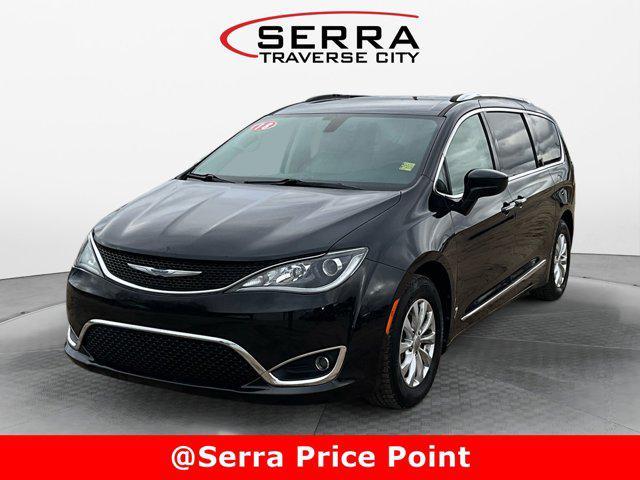 used 2018 Chrysler Pacifica car, priced at $14,523