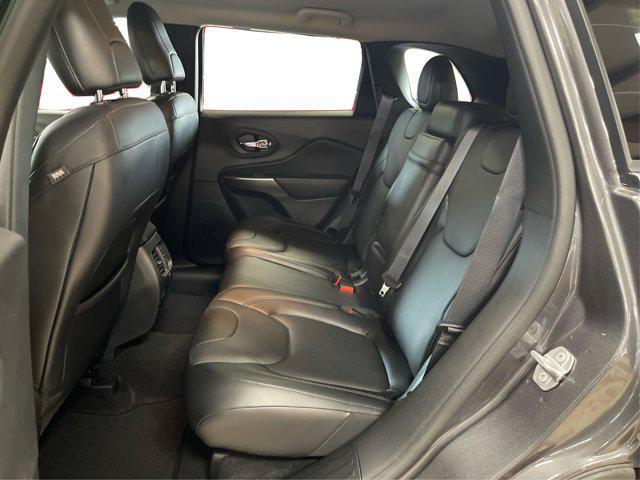 used 2019 Jeep Cherokee car