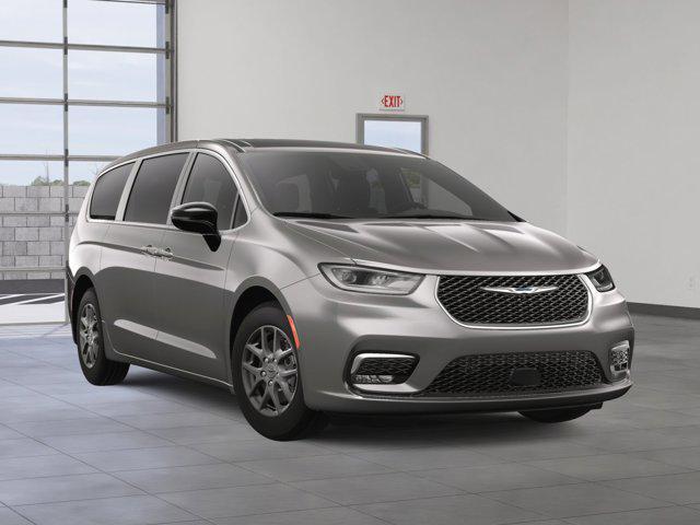new 2025 Chrysler Pacifica car, priced at $46,220
