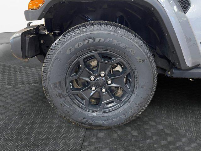 used 2021 Jeep Gladiator car, priced at $28,844