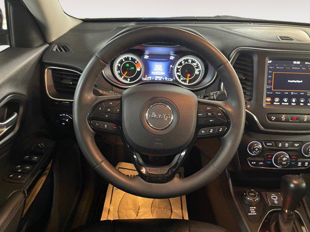 used 2023 Jeep Cherokee car