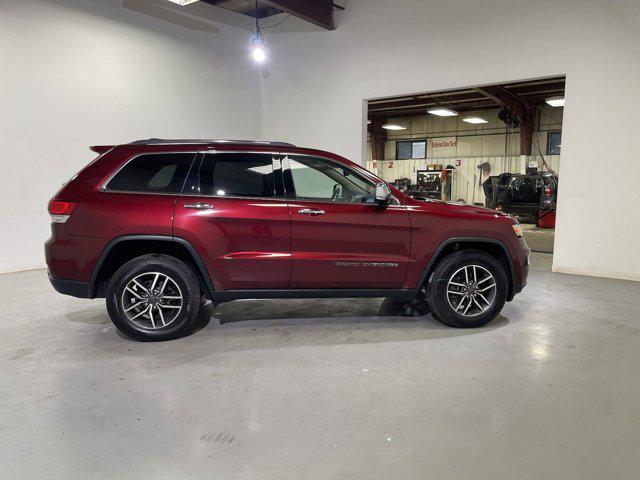 used 2020 Jeep Grand Cherokee car, priced at $28,431