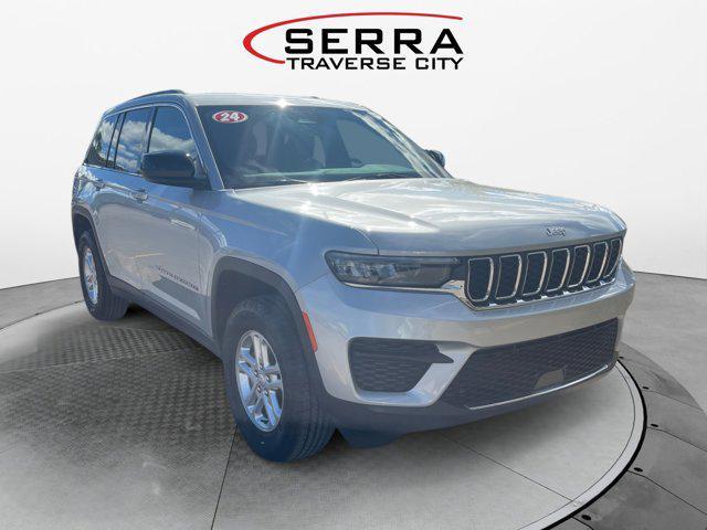 used 2024 Jeep Grand Cherokee car, priced at $32,862