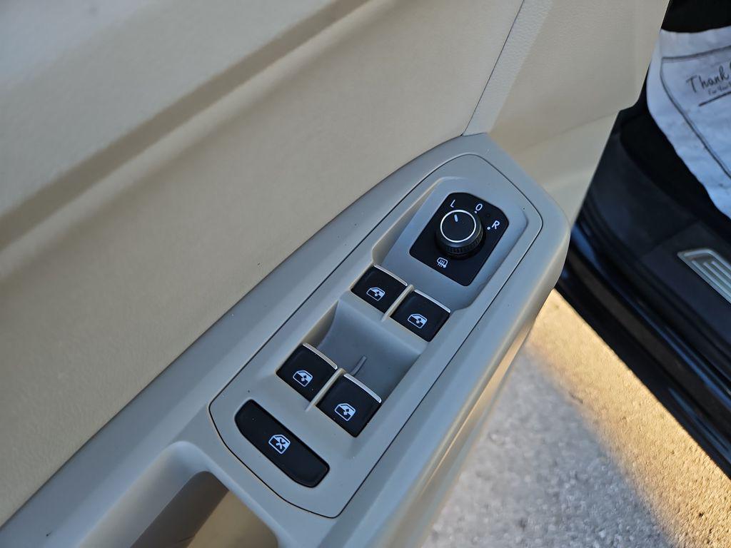 used 2018 Volkswagen Atlas car, priced at $9,922