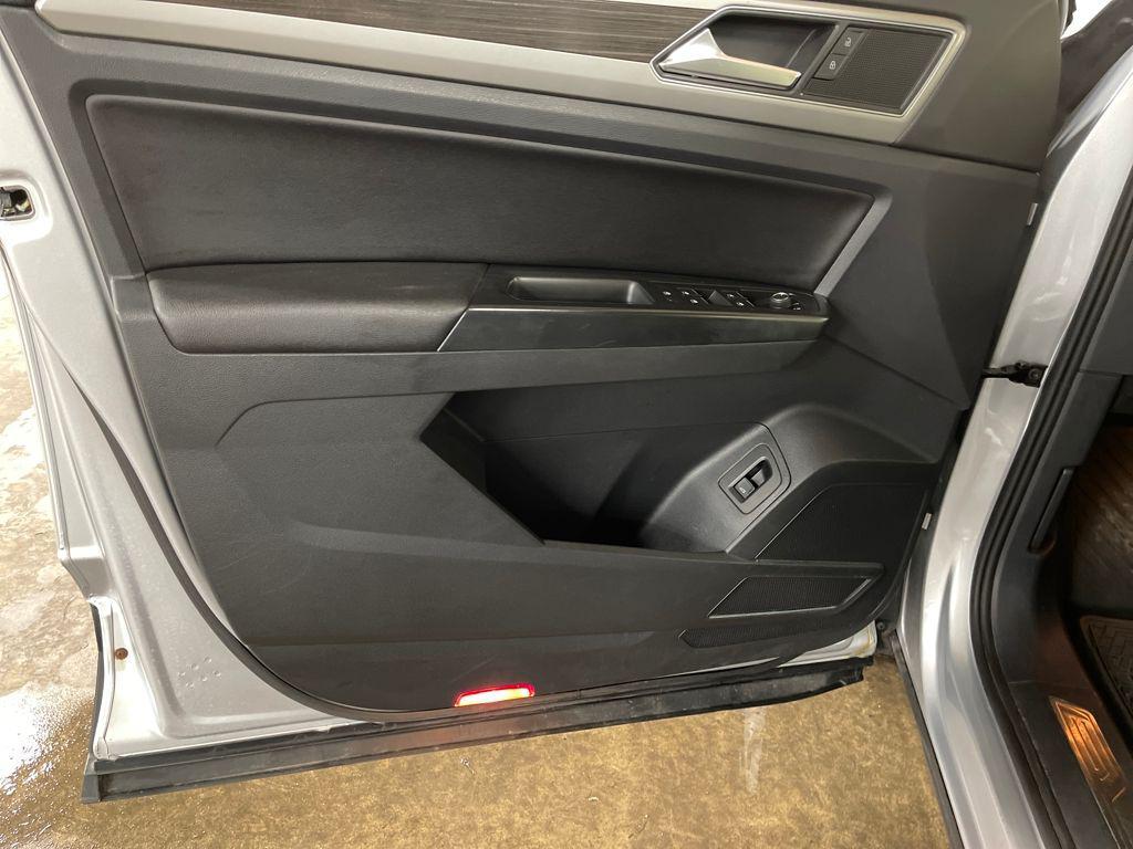 used 2018 Volkswagen Atlas car, priced at $16,911