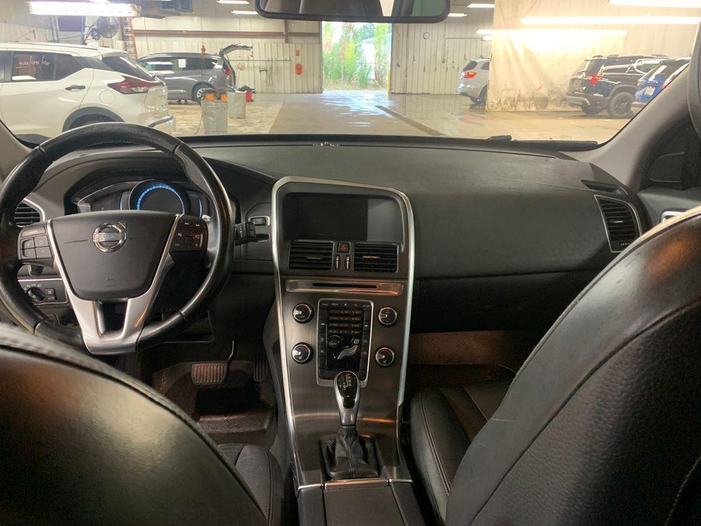used 2014 Volvo XC60 car, priced at $6,922