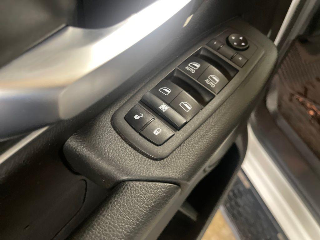 used 2022 Ram 1500 car, priced at $23,911