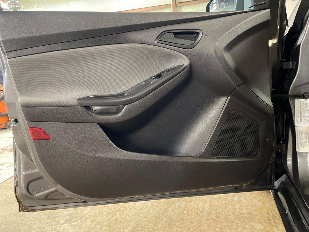 used 2013 Ford Focus car, priced at $5,911