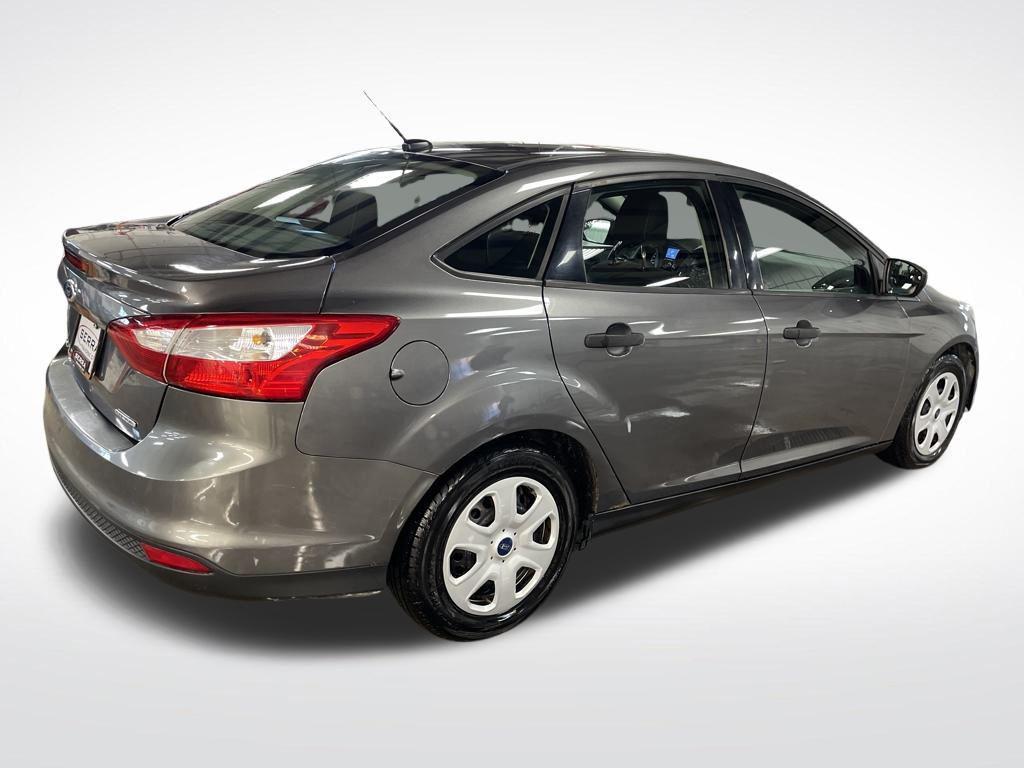 used 2013 Ford Focus car, priced at $5,911