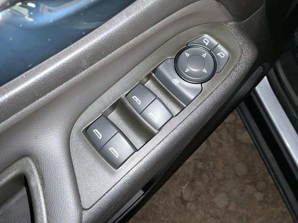 used 2024 Chevrolet Equinox car, priced at $24,411
