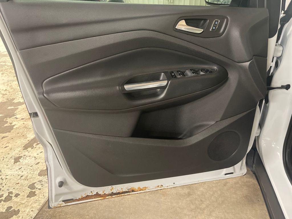 used 2015 Ford Escape car, priced at $5,311