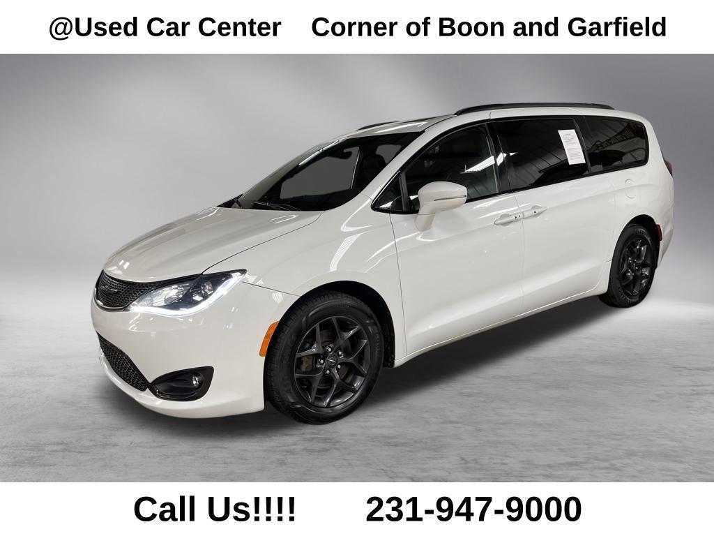 used 2018 Chrysler Pacifica car, priced at $10,911