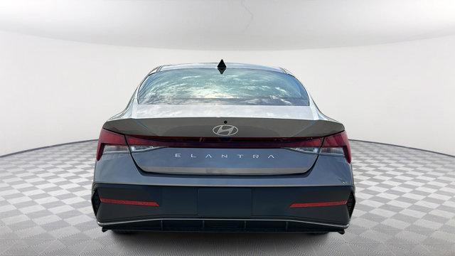 new 2024 Hyundai Elantra car, priced at $22,721