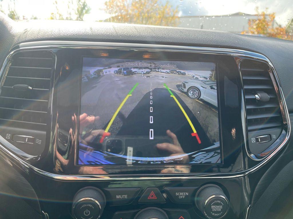 used 2019 Jeep Grand Cherokee car, priced at $16,922