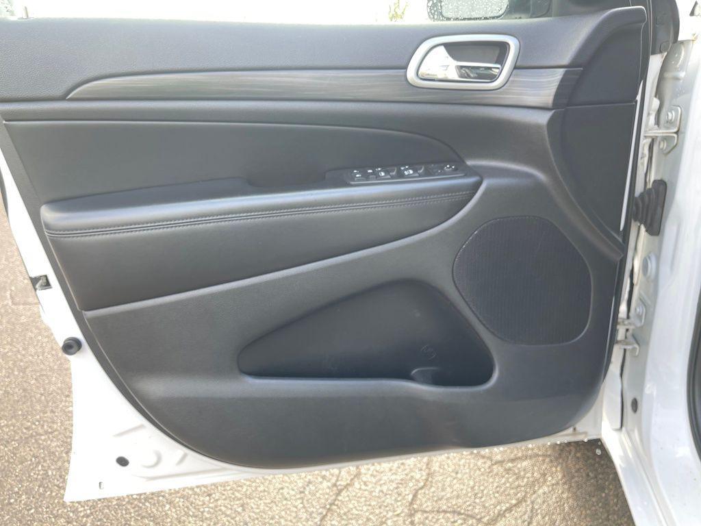 used 2019 Jeep Grand Cherokee car, priced at $16,922