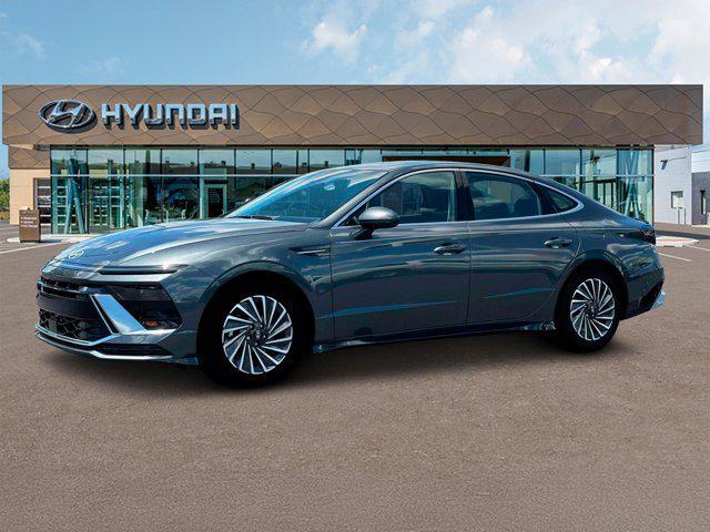 new 2025 Hyundai Sonata Hybrid car, priced at $32,246