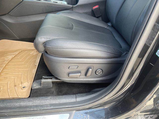 used 2019 Hyundai Santa Fe car, priced at $24,511