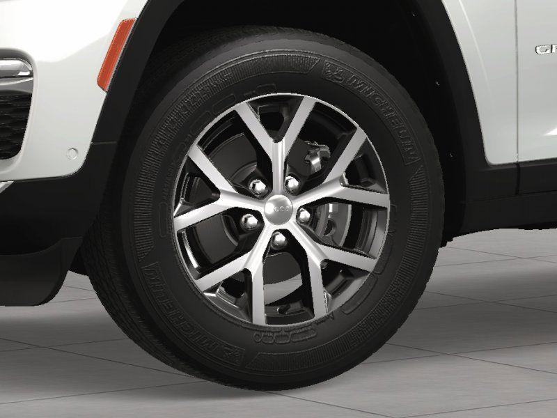 new 2025 Jeep Grand Cherokee car, priced at $49,208