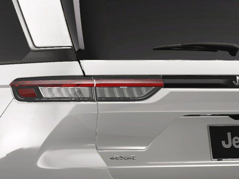 new 2025 Jeep Grand Cherokee car, priced at $49,208