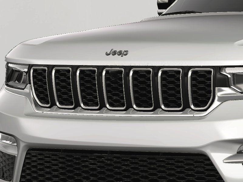 new 2025 Jeep Grand Cherokee car, priced at $49,208