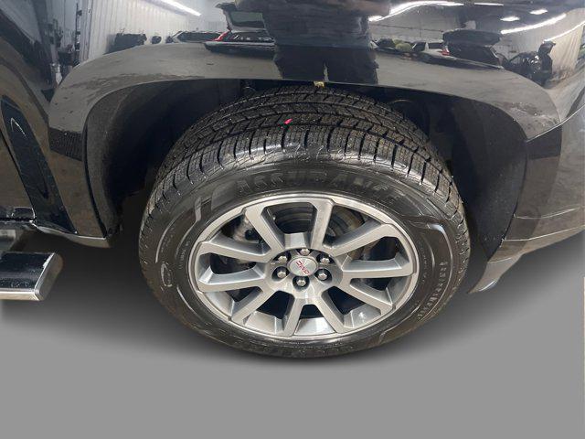 used 2022 GMC Canyon car, priced at $33,911