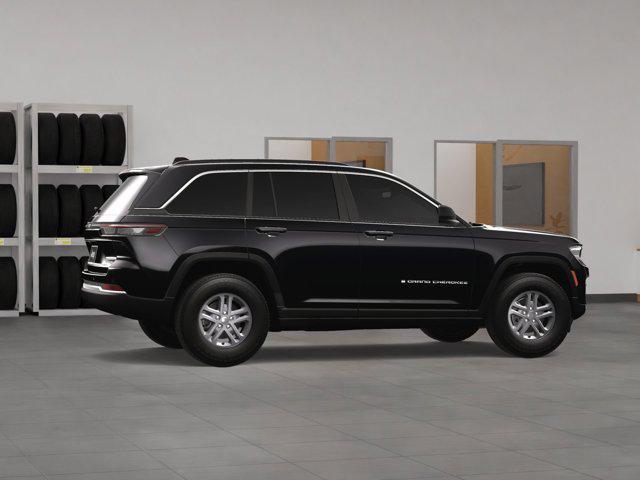 new 2024 Jeep Grand Cherokee car, priced at $42,988