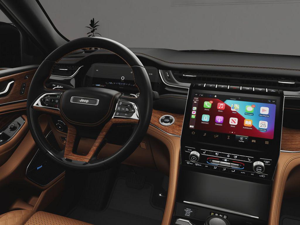 new 2025 Jeep Grand Cherokee car, priced at $60,998