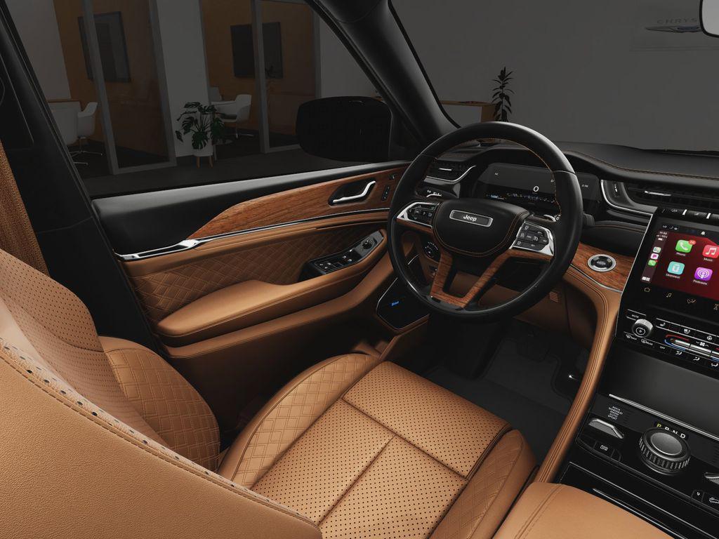 new 2025 Jeep Grand Cherokee car, priced at $60,998