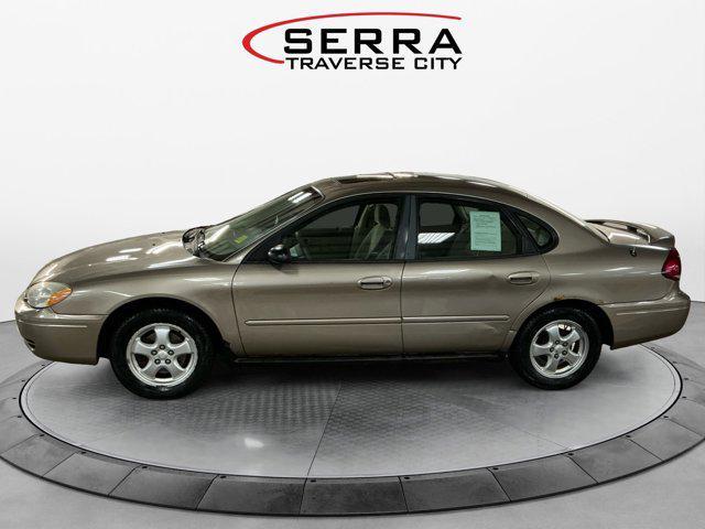 used 2004 Ford Taurus car, priced at $2,211