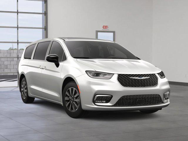 new 2025 Chrysler Pacifica Hybrid car, priced at $53,050