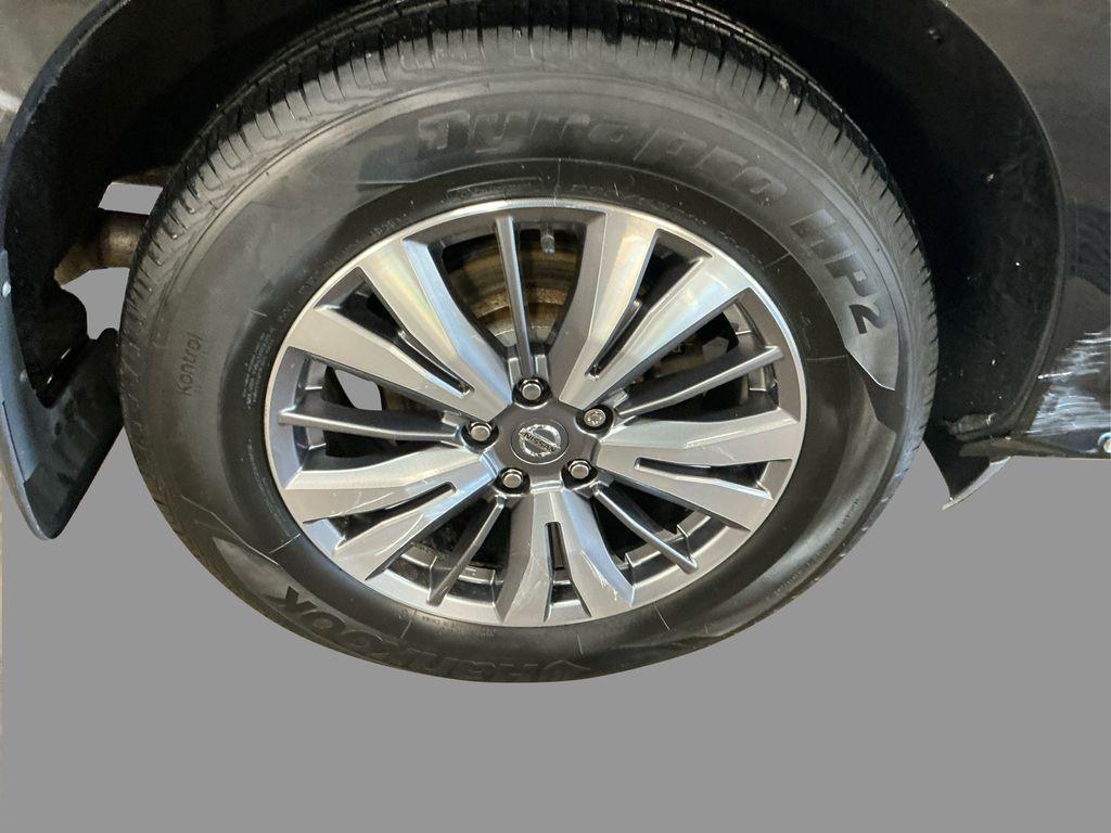 used 2020 Nissan Pathfinder car, priced at $12,255