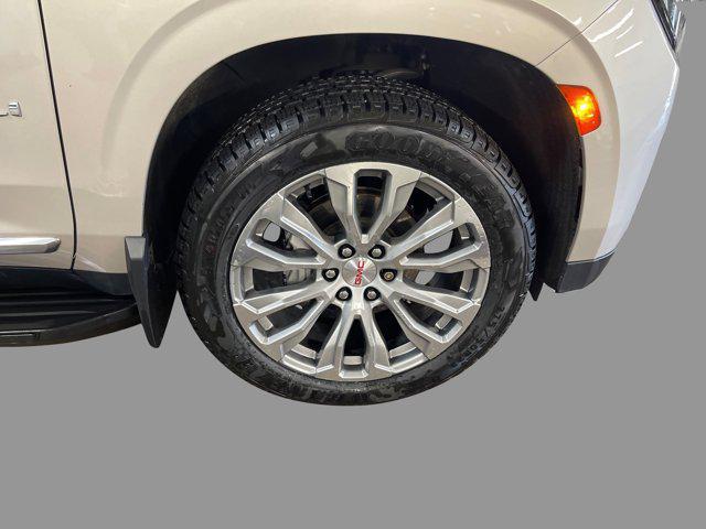 used 2022 GMC Yukon car, priced at $58,911