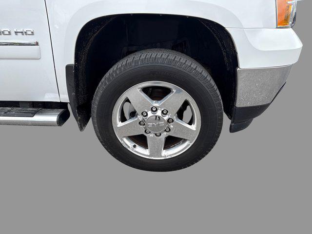used 2014 GMC Sierra 2500 car, priced at $27,411