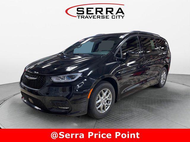 used 2022 Chrysler Pacifica car, priced at $26,717