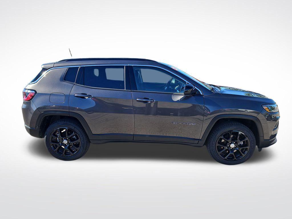 used 2022 Jeep Compass car, priced at $20,911