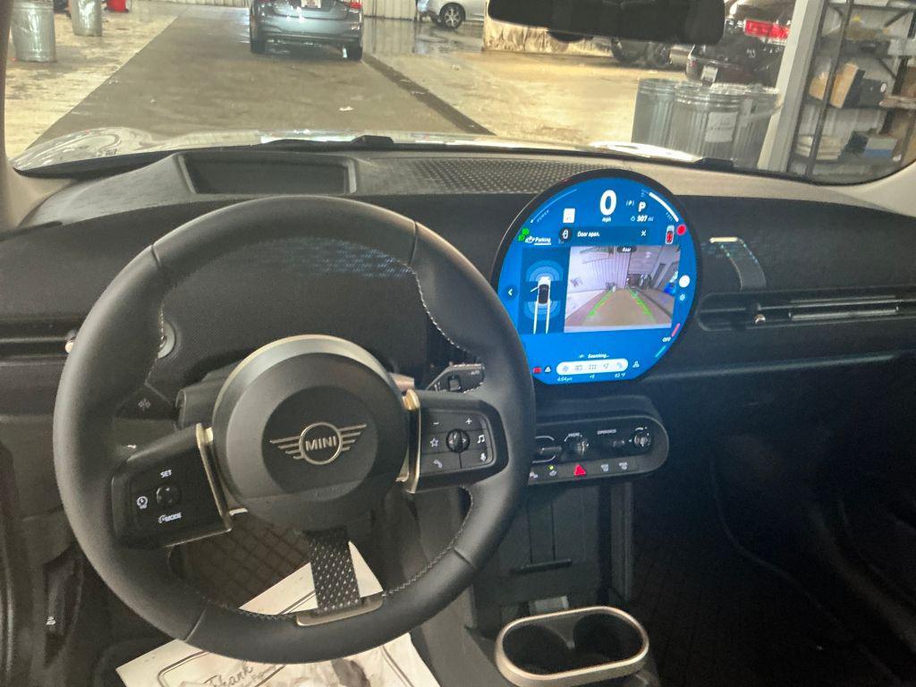 used 2025 MINI Hardtop car, priced at $31,222