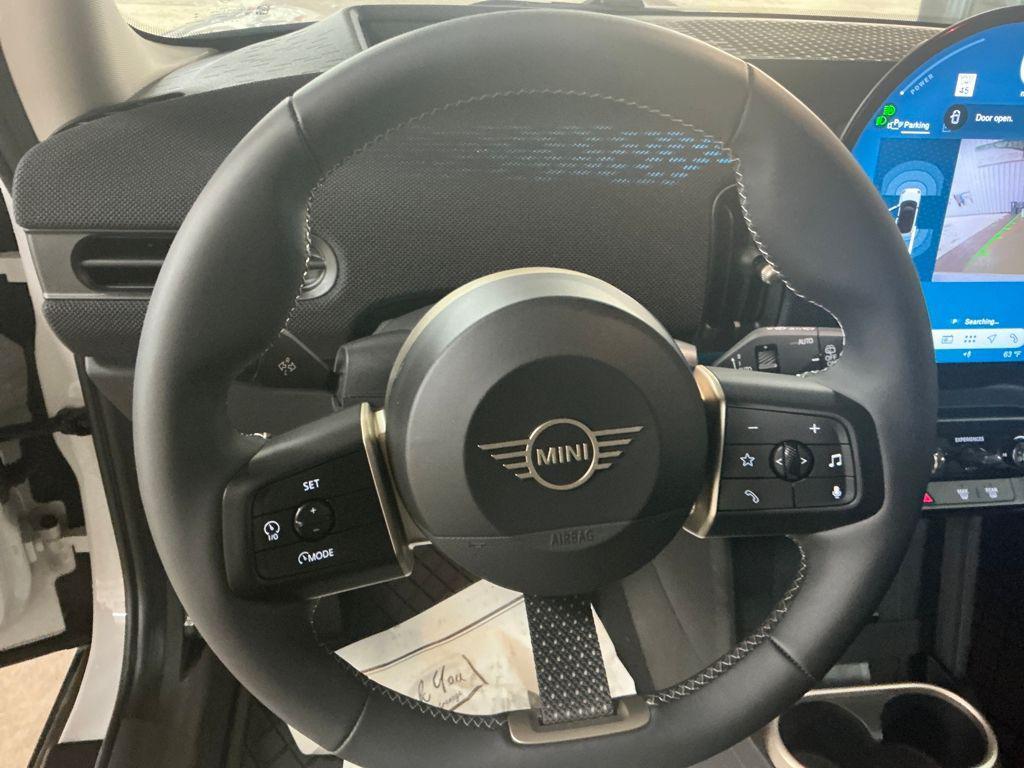 used 2025 MINI Hardtop car, priced at $31,222