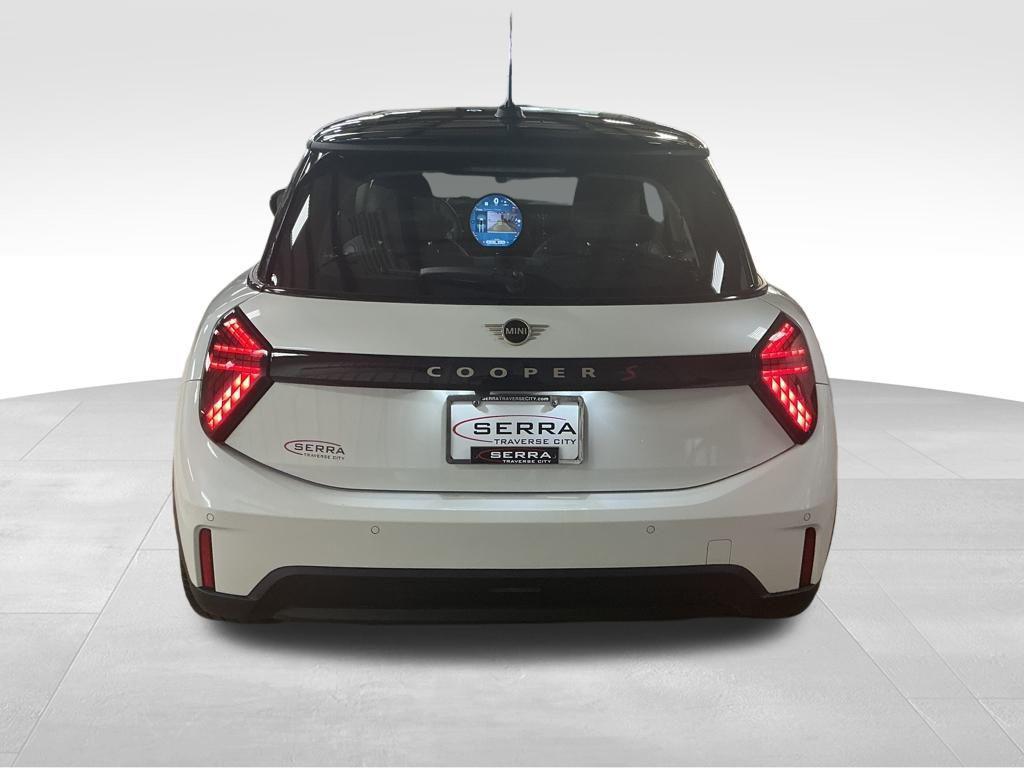 used 2025 MINI Hardtop car, priced at $31,222