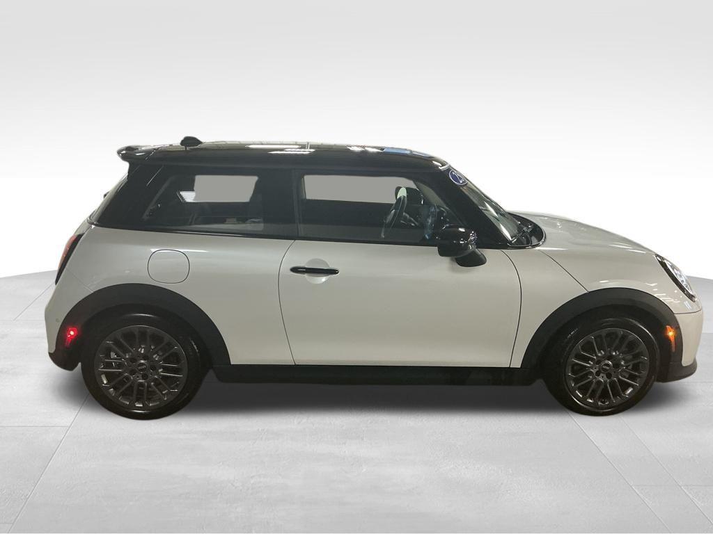 used 2025 MINI Hardtop car, priced at $31,222