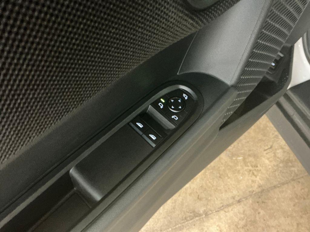 used 2025 MINI Hardtop car, priced at $31,222