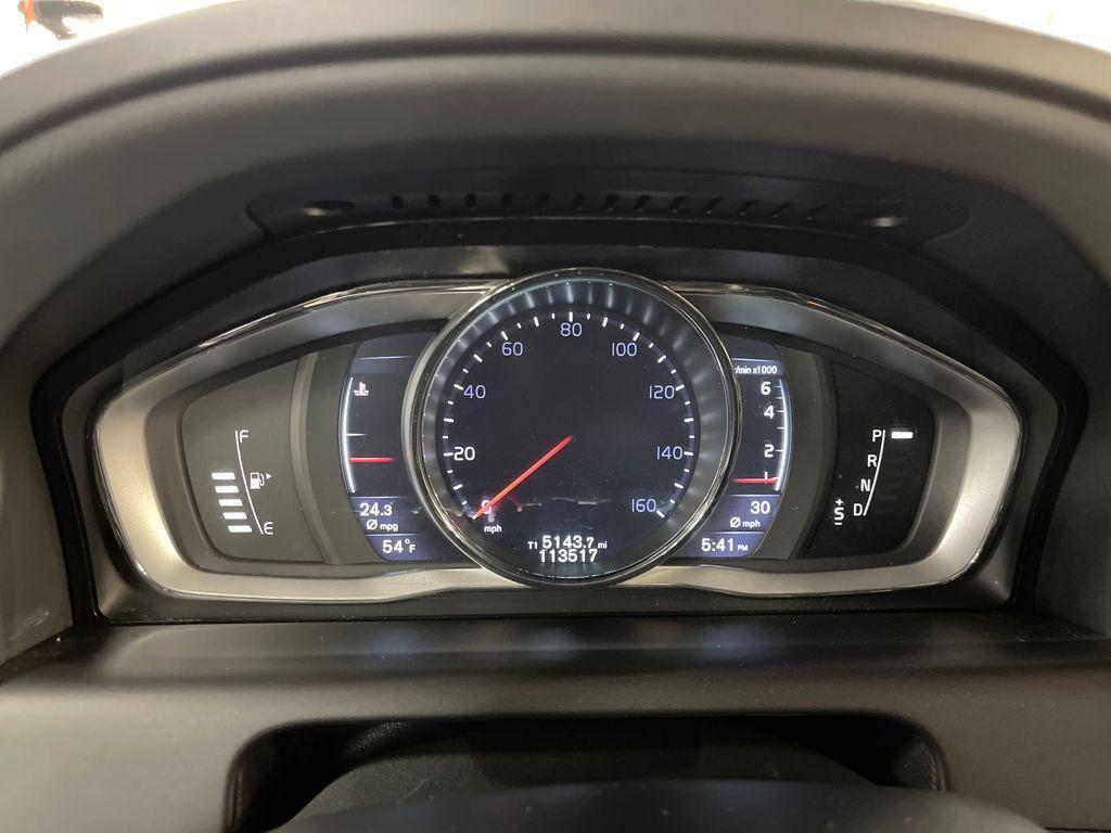 used 2015 Volvo XC60 car, priced at $10,611