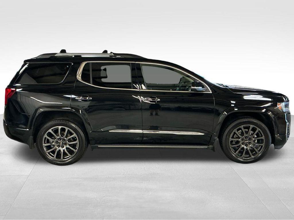 used 2022 GMC Acadia car, priced at $27,655