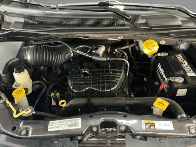 used 2016 Chrysler Town & Country car