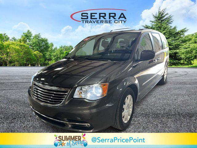 used 2016 Chrysler Town & Country car
