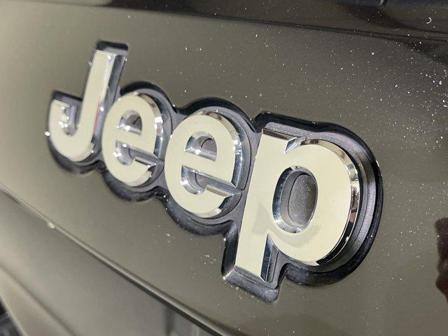 used 2021 Jeep Grand Cherokee car, priced at $28,910